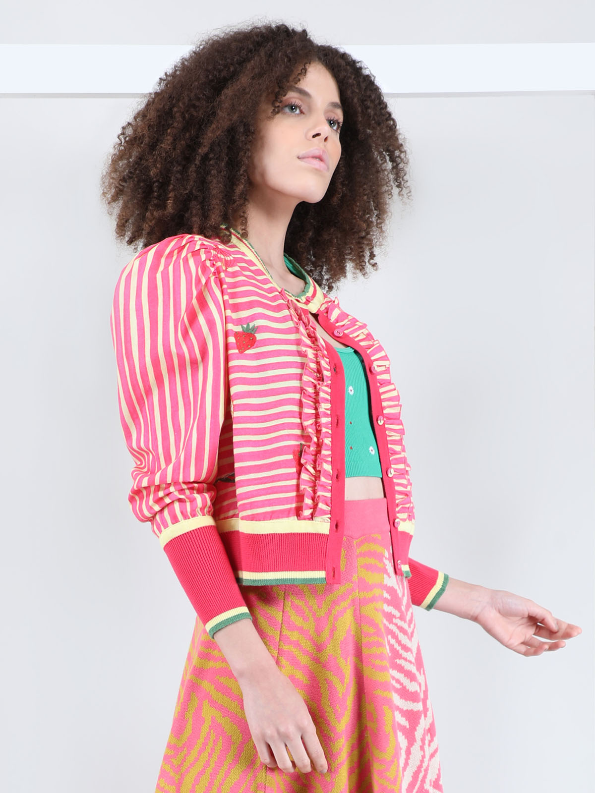 MAGIC HAPPENS CARDIGAN