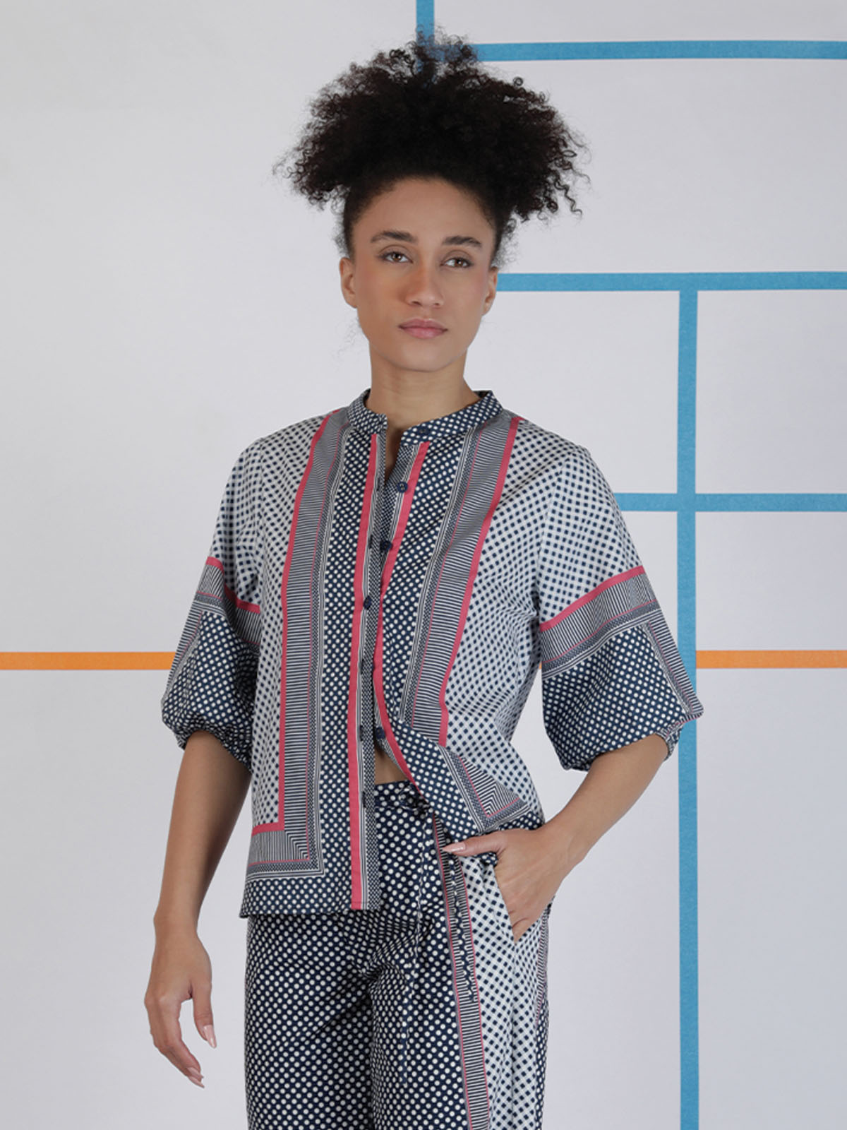 MEGROVIA SHIRT