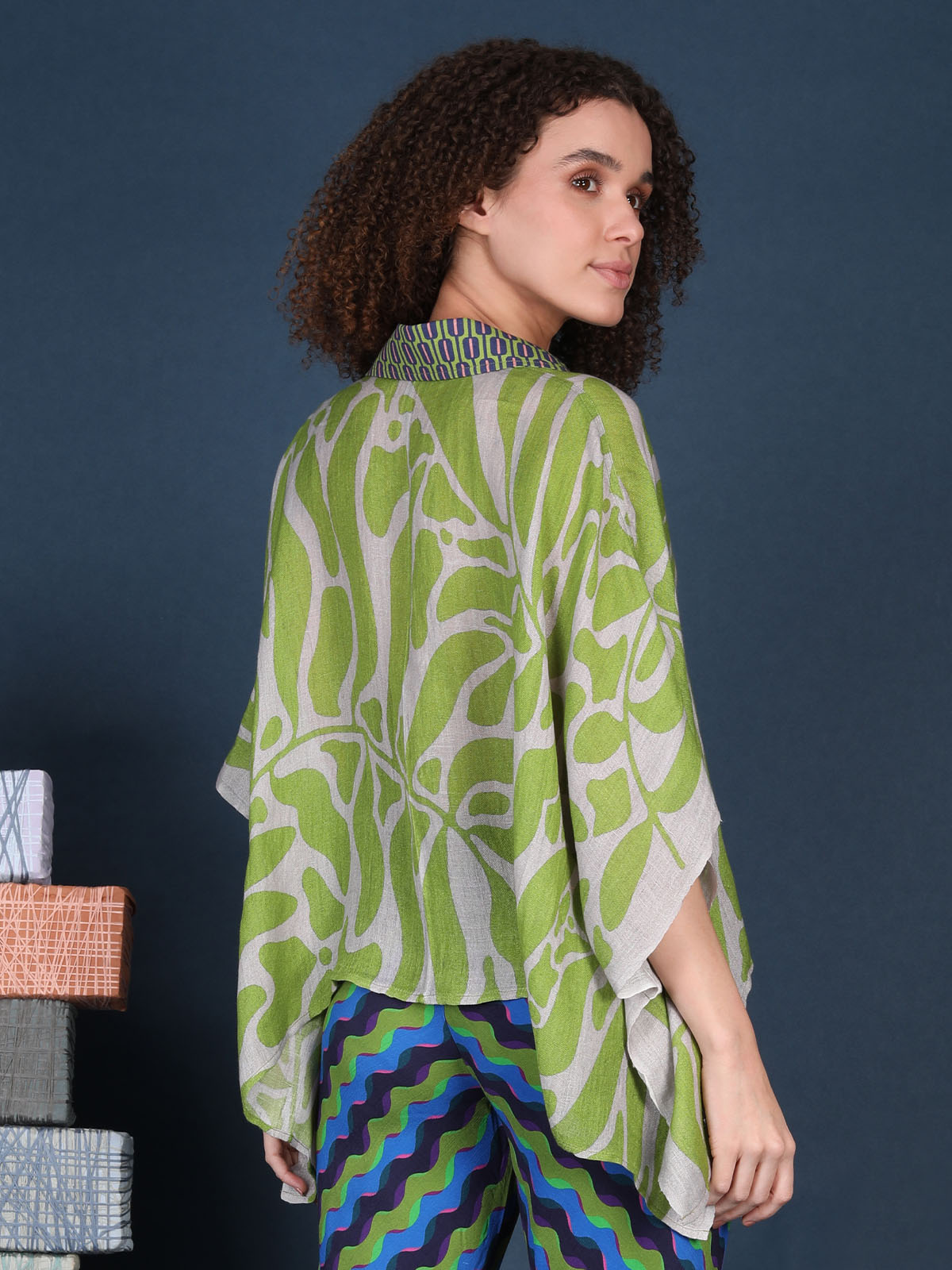 STARLIA PONCHO